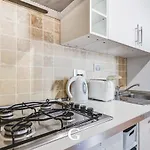Residenza Gonfalone Διαμέρισμα